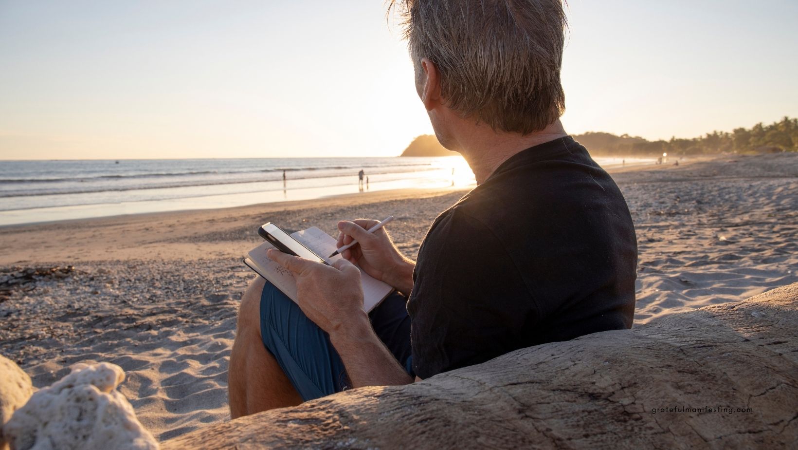 35 Personal Growth Journal Prompts For A Better You In 2024